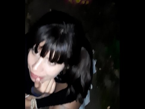 ❤️ Na ulici opuchnutý penis výmenou za cukríky ❤️ Šukanie video na porno sk.pornohdmega.ru ☑
